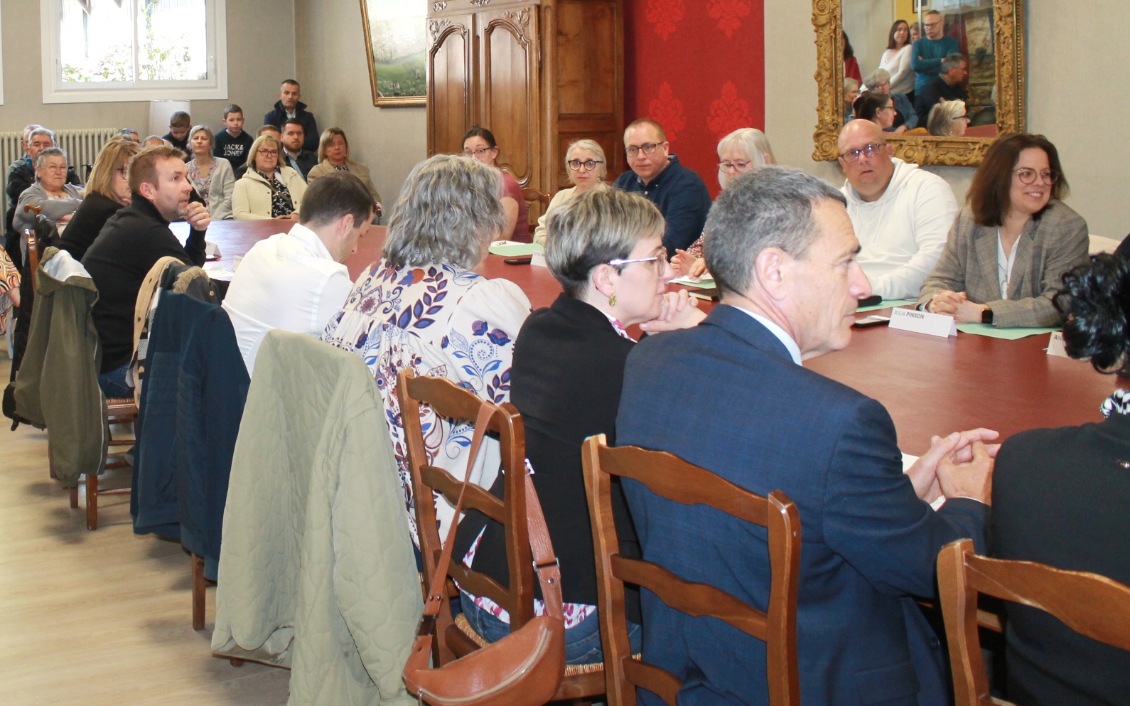 LES NOUVEAUX CONSEILLERS MUNICIPAUX